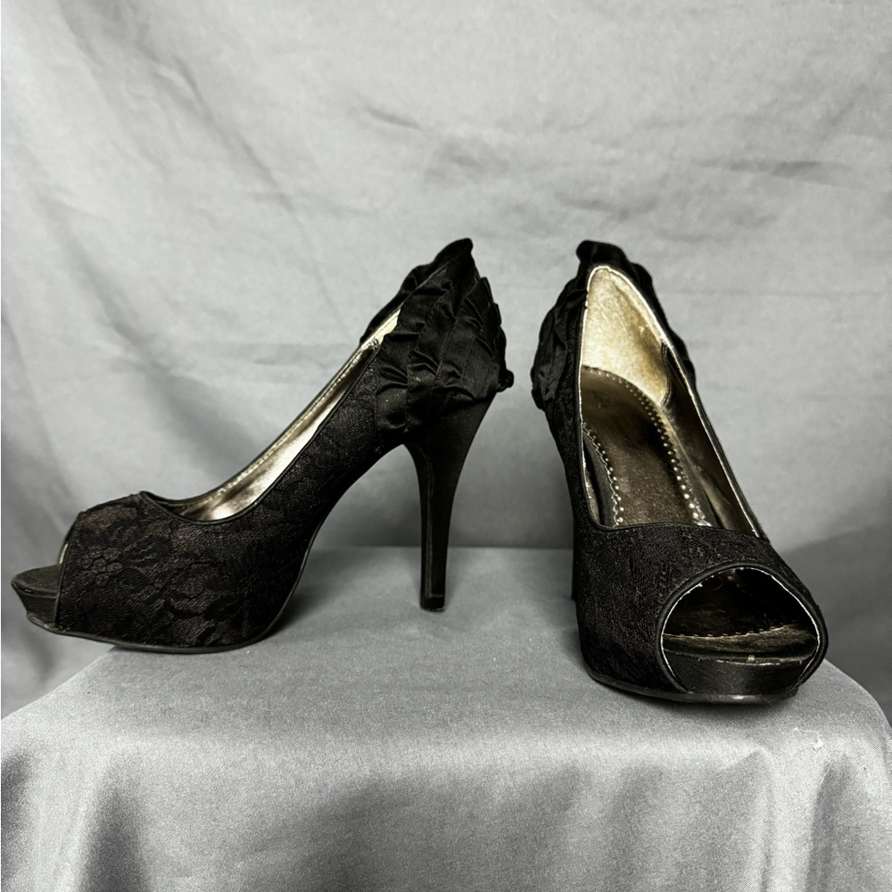 Lulu Townsend black heels with peekaboo toe